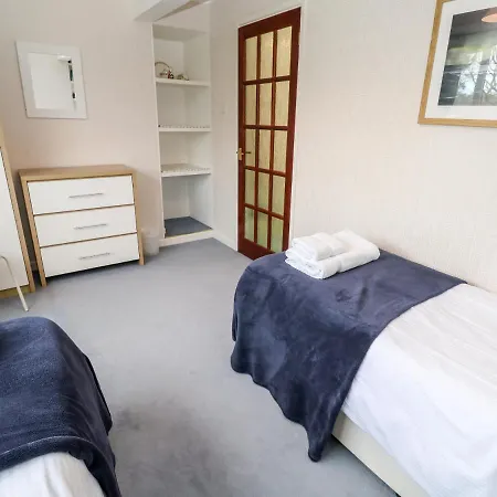 Trevow * Camborne